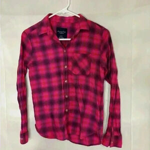 Womens size XS American eagle brand plaid button up shirt, #O509